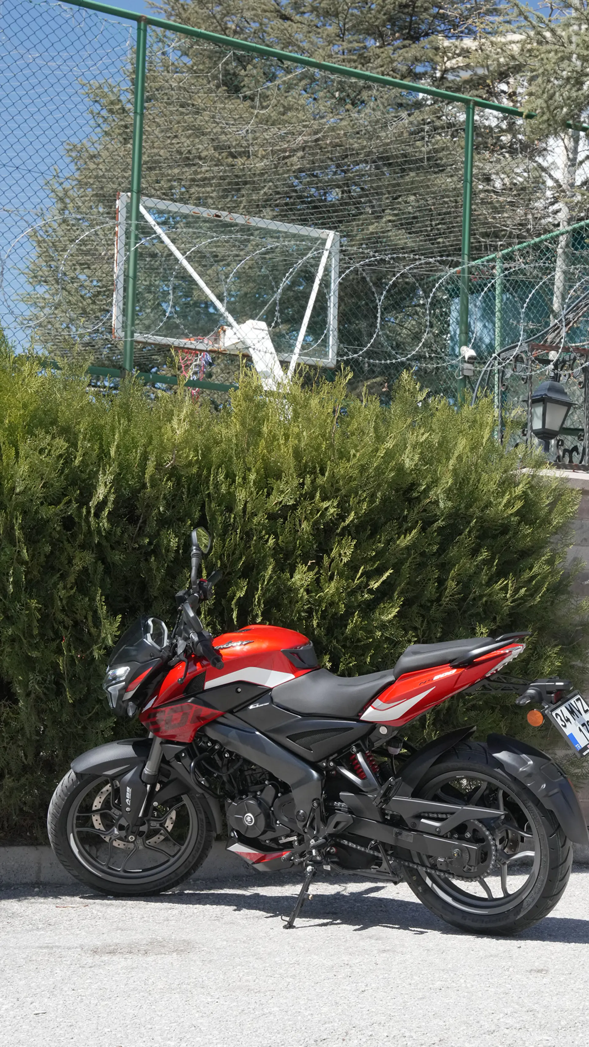 Güç-Ağırlık Oranı (113,9 kW/ton)