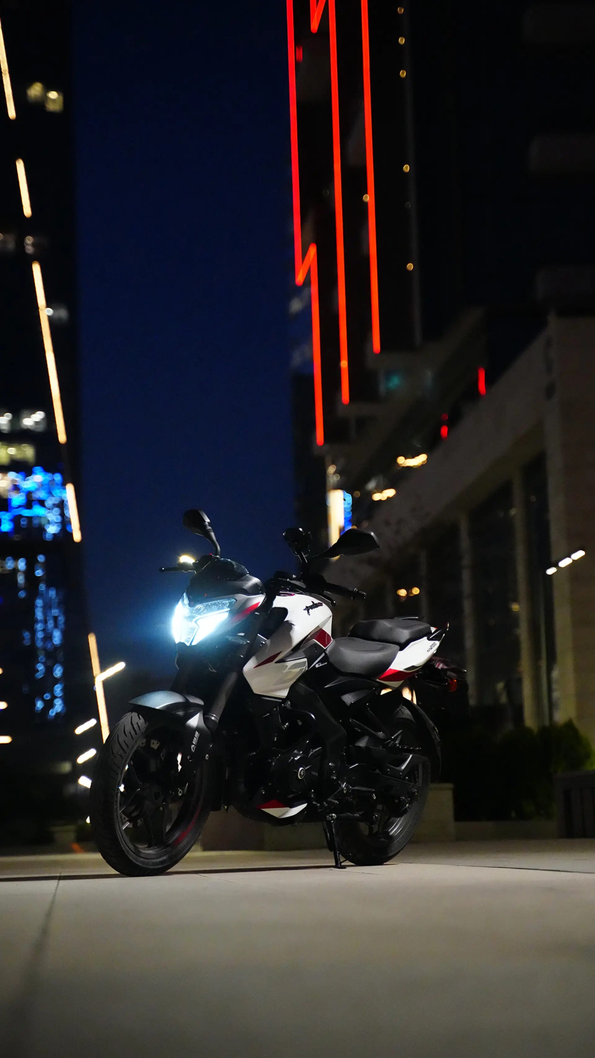 LED Aydınlatma ile Yüksek Görünürlük