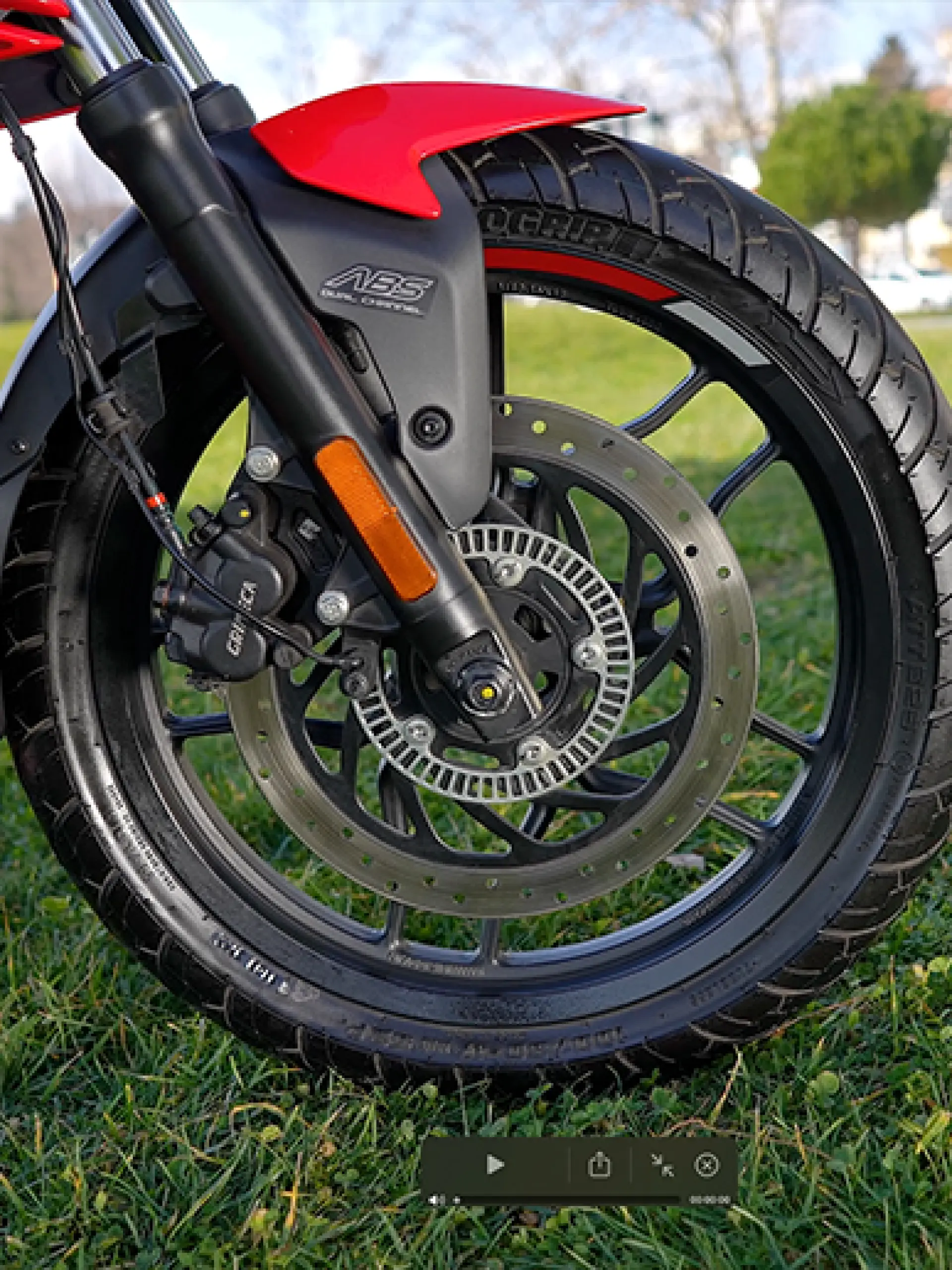 Geniş Tabanlı Tubeless Lastikler