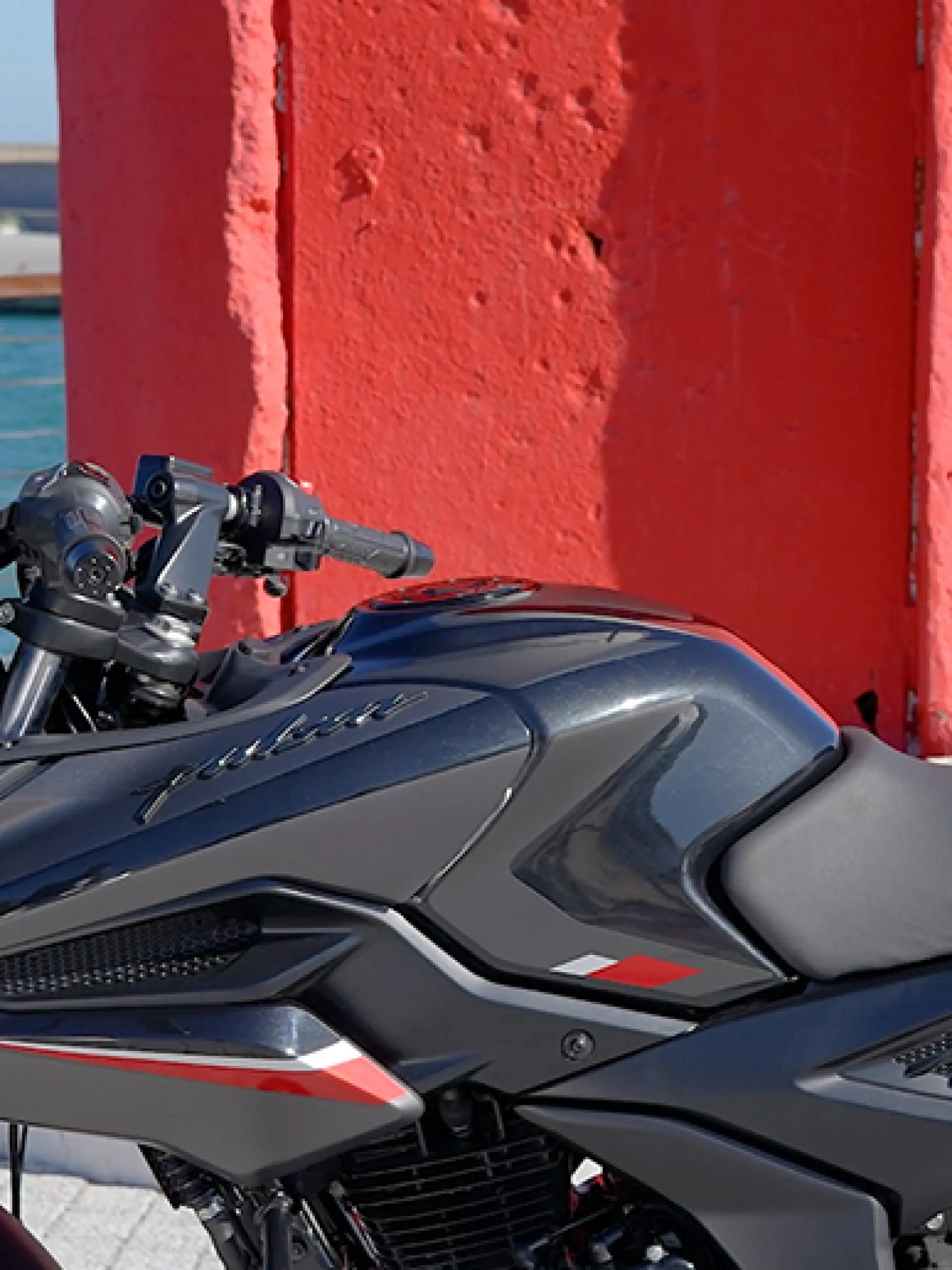 Sportif Yakıt Deposu