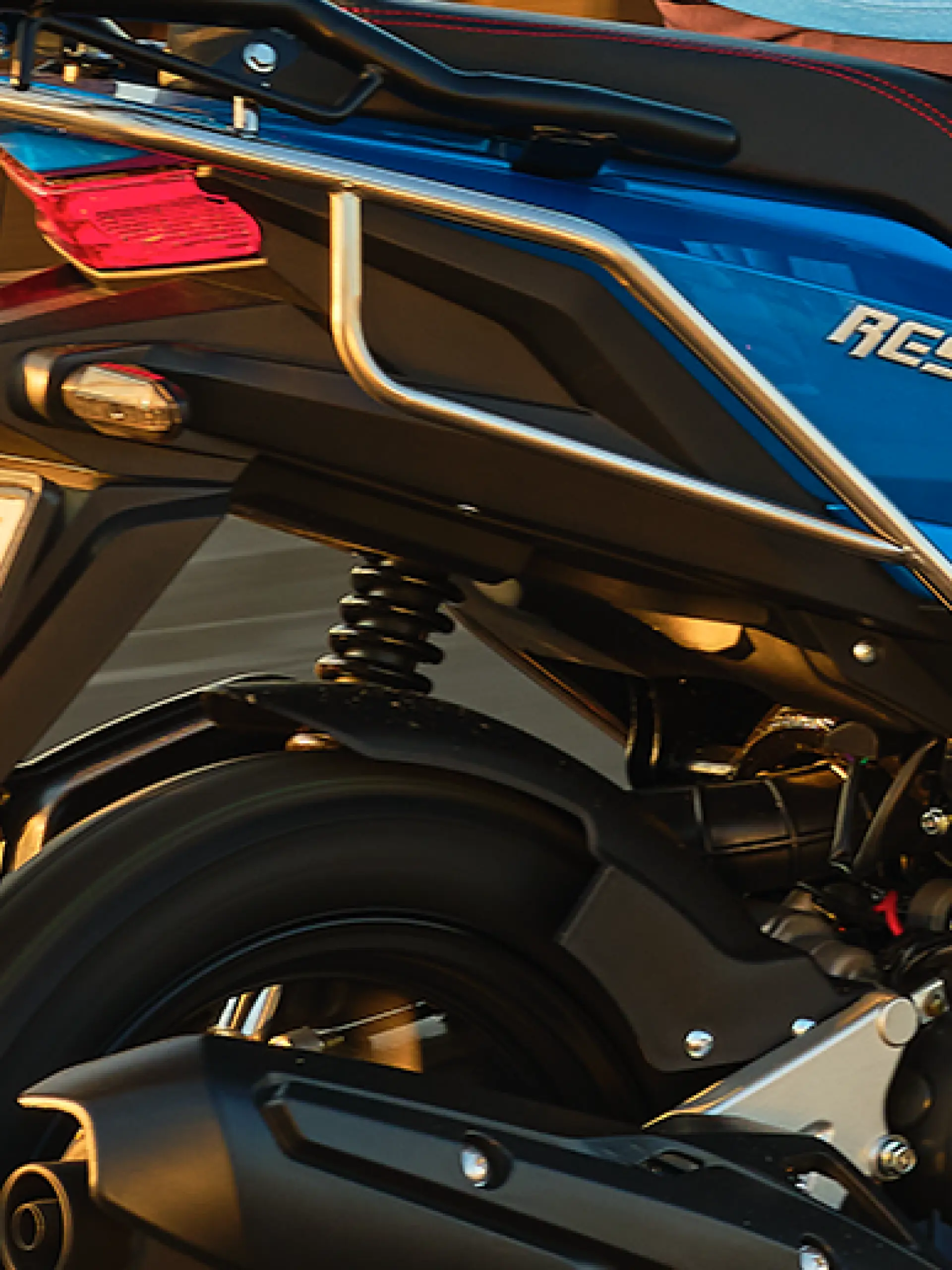 Arka Helezon Yaylı Süspansiyon