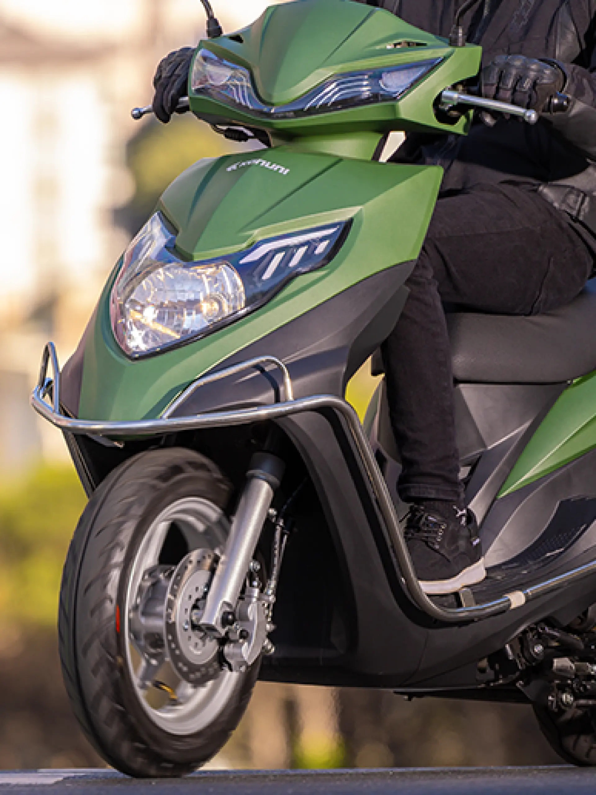 Scooter Koruma Demiri