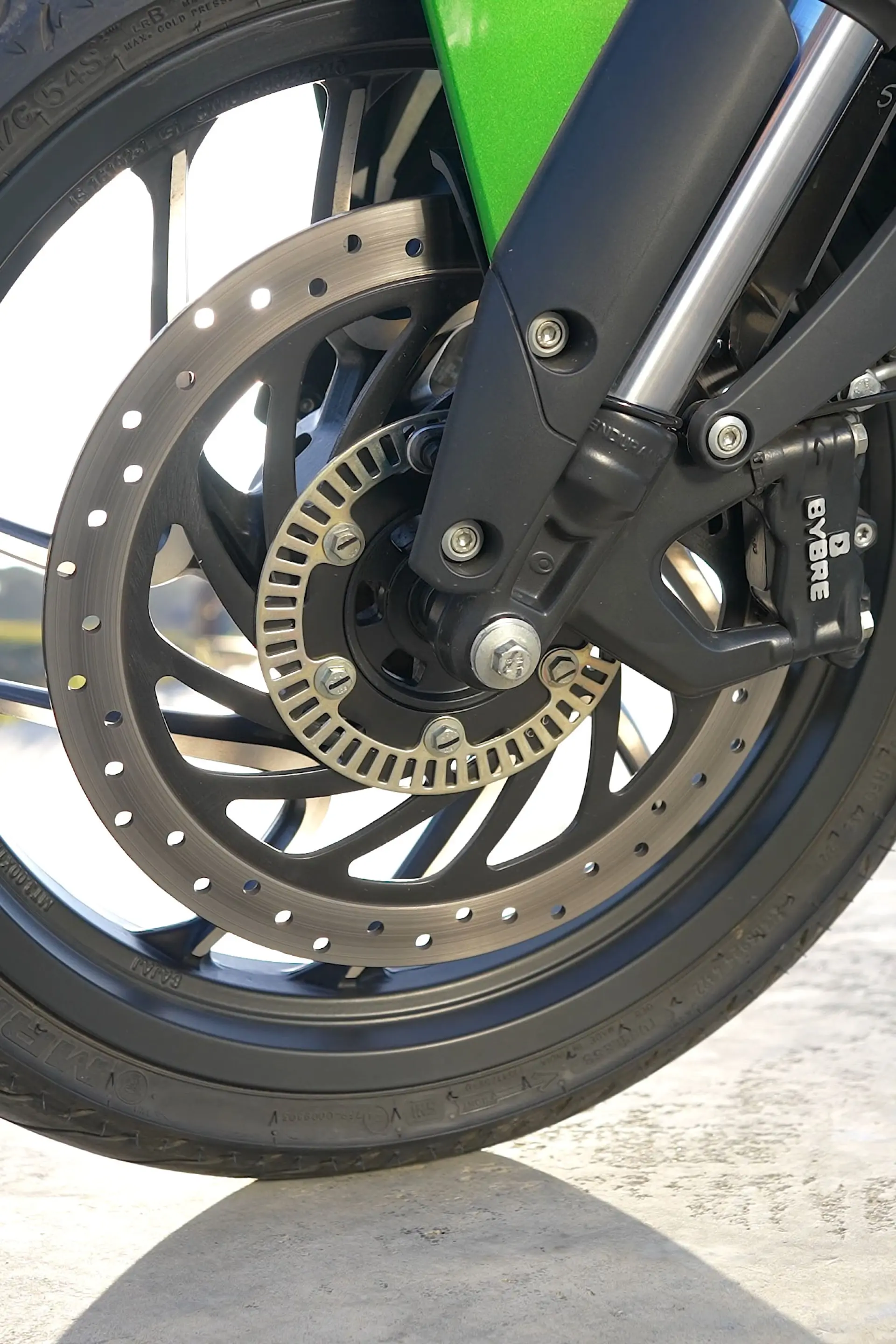 Üstün Ön Disk Fren